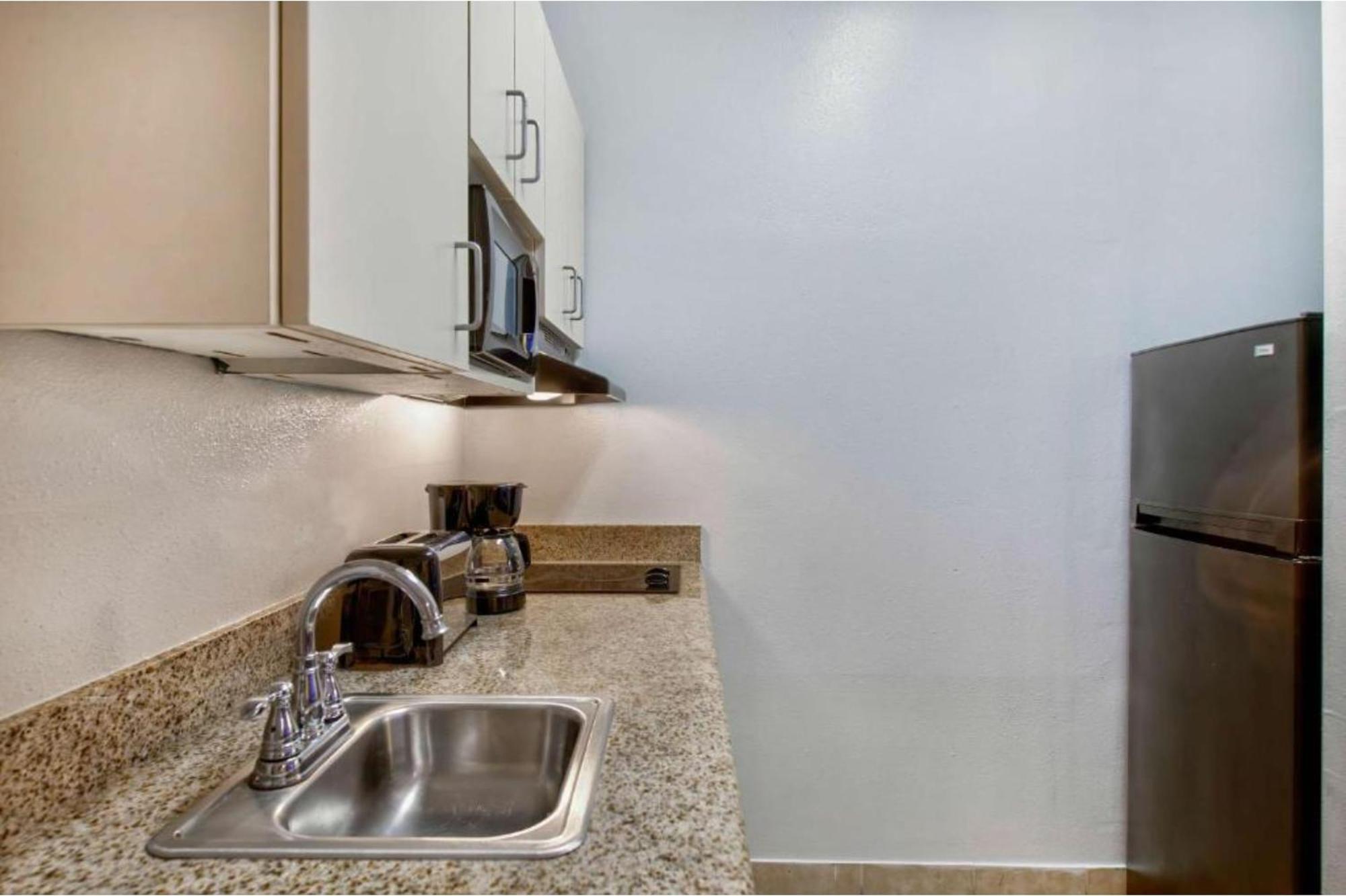 Oyo Townhouse Beaumont Medical Center Area Hotel Екстериор снимка