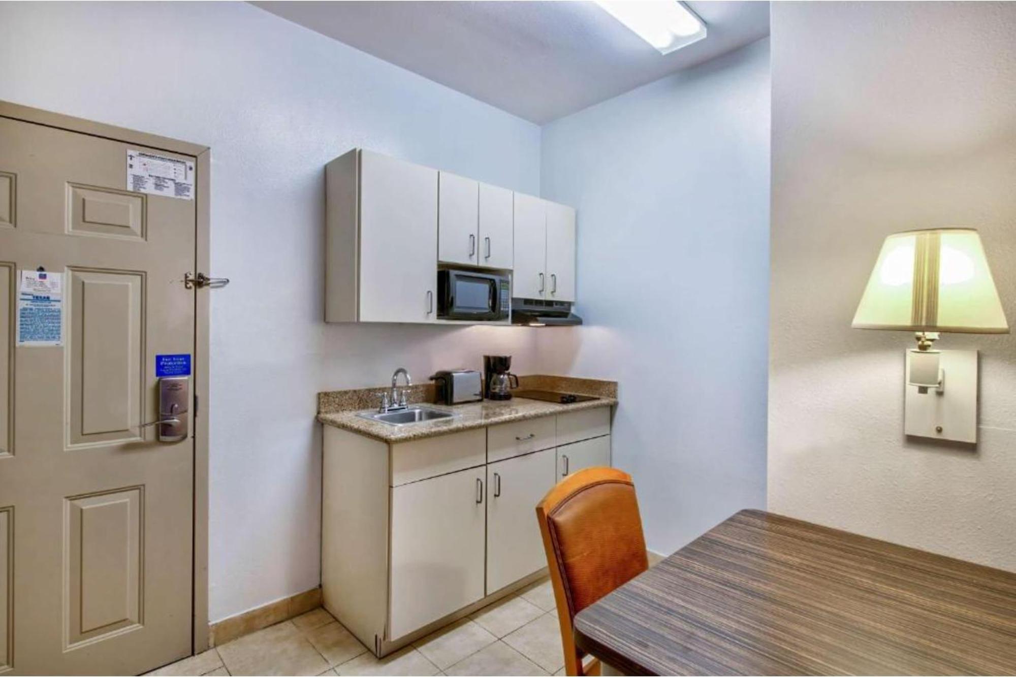 Oyo Townhouse Beaumont Medical Center Area Hotel Екстериор снимка