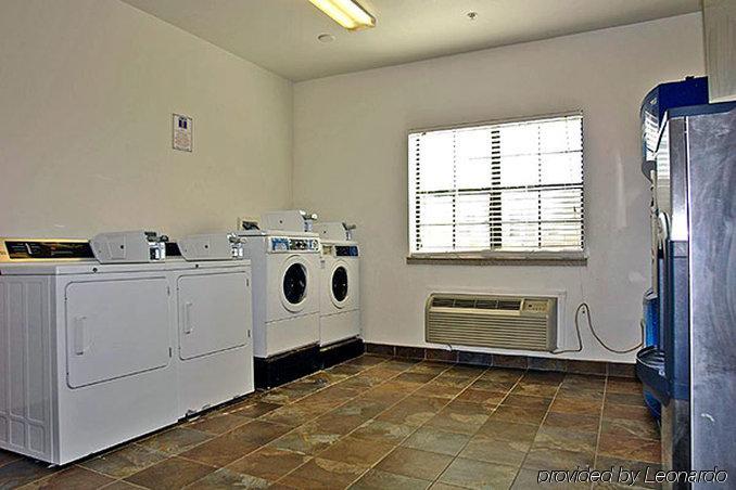 Oyo Townhouse Beaumont Medical Center Area Hotel Съоръжения снимка